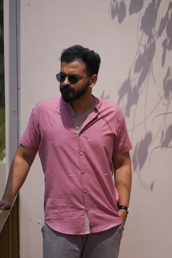 Sattva : Jamdani Pink Half-sleeve Shirt - Image 2