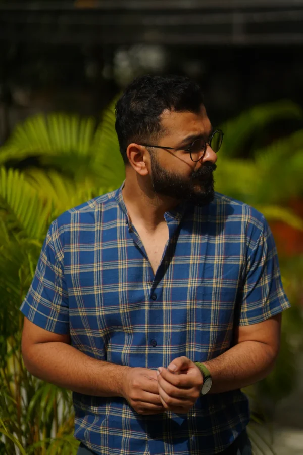 Zen : Handwoven Cotton Blue Half-sleeve Shirt