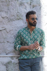 Abeer : Blockprint Short Kurta - Image 2