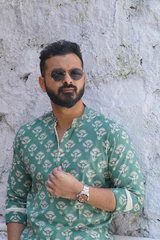 Abeer : Blockprint Short Kurta - Image 3